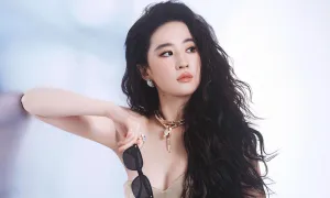 Lưu Diệc Phi tôn dáng với váy áo nịt ngực Lưu Diệc Phi tôn dáng với váy áo nịt ngực