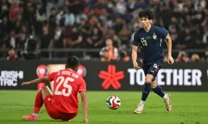 Tiền vệ Ben Davis: 'Lần tới Thái Lan sẽ vô địch' Tiền vệ Ben Davis: 'Lần tới Thái Lan sẽ vô địch'