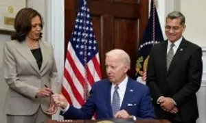 Công nghệ ký tự động khiến ông Trump chĩa mũi dùi vào ông Biden Công nghệ ký tự động khiến ông Trump chĩa mũi dùi vào ông Biden