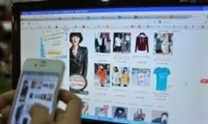 'Sàn bán lẻ online tăng phí tạo áp lực không nhỏ tới người bán' 'Sàn bán lẻ online tăng phí tạo áp lực không nhỏ tới người bán'