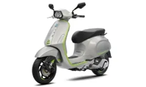 Vespa Sprint Tech ra mắt, giá 104-120 triệu đồng Vespa Sprint Tech ra mắt, giá 104-120 triệu đồng