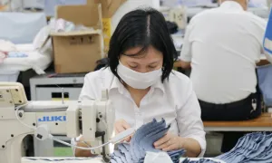 Lương tối thiểu vùng nên áp dụng thế nào khi bỏ cấp huyện? Lương tối thiểu vùng nên áp dụng thế nào khi bỏ cấp huyện?