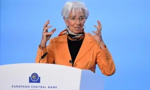 ECB giảm lãi suất thêm 0,25% ECB giảm lãi suất thêm 0,25%