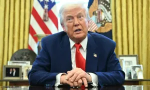 Tòa Tối cao Mỹ ngăn ông Trump dùng đạo luật thời chiến trục xuất người nhập cư Tòa Tối cao Mỹ ngăn ông Trump dùng đạo luật thời chiến trục xuất người nhập cư