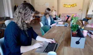 5 lý do Gen X dễ mất thiện cảm với đồng nghiệp 5 lý do Gen X dễ mất thiện cảm với đồng nghiệp