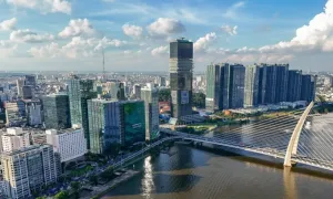 Kinh tế TP HCM trước sáp nhập tăng 7,82% nửa đầu năm Kinh tế TP HCM trước sáp nhập tăng 7,82% nửa đầu năm