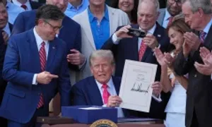 'Đạo luật to đẹp' củng cố quyền lực của ông Trump trong đảng Cộng hòa