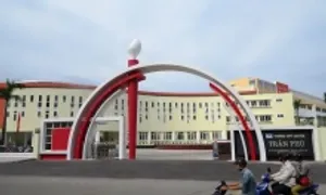 Bất ngờ bị 'đánh trượt' sau 10 ngày nhập học trường chuyên