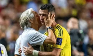 Ronaldo bắt đầu mùa giải chuyên nghiệp thứ 24 Ronaldo bắt đầu mùa giải chuyên nghiệp thứ 24