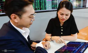 Áp lực phiên ATC đẩy chứng khoán đảo chiều Áp lực phiên ATC đẩy chứng khoán đảo chiều